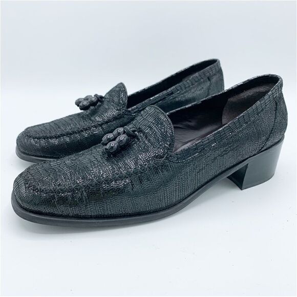 Stuart Weitzman Black Lizard Print Beaded Tassel Chunky Heeled Loafer Sz 8 - Picture 2 of 12